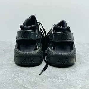 Nike | Shoes | Nike Air Huarache Run Triple Black Sneakers  display picture 1